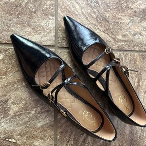 Sam Edelman black  cass Mary Jane’s  size 8